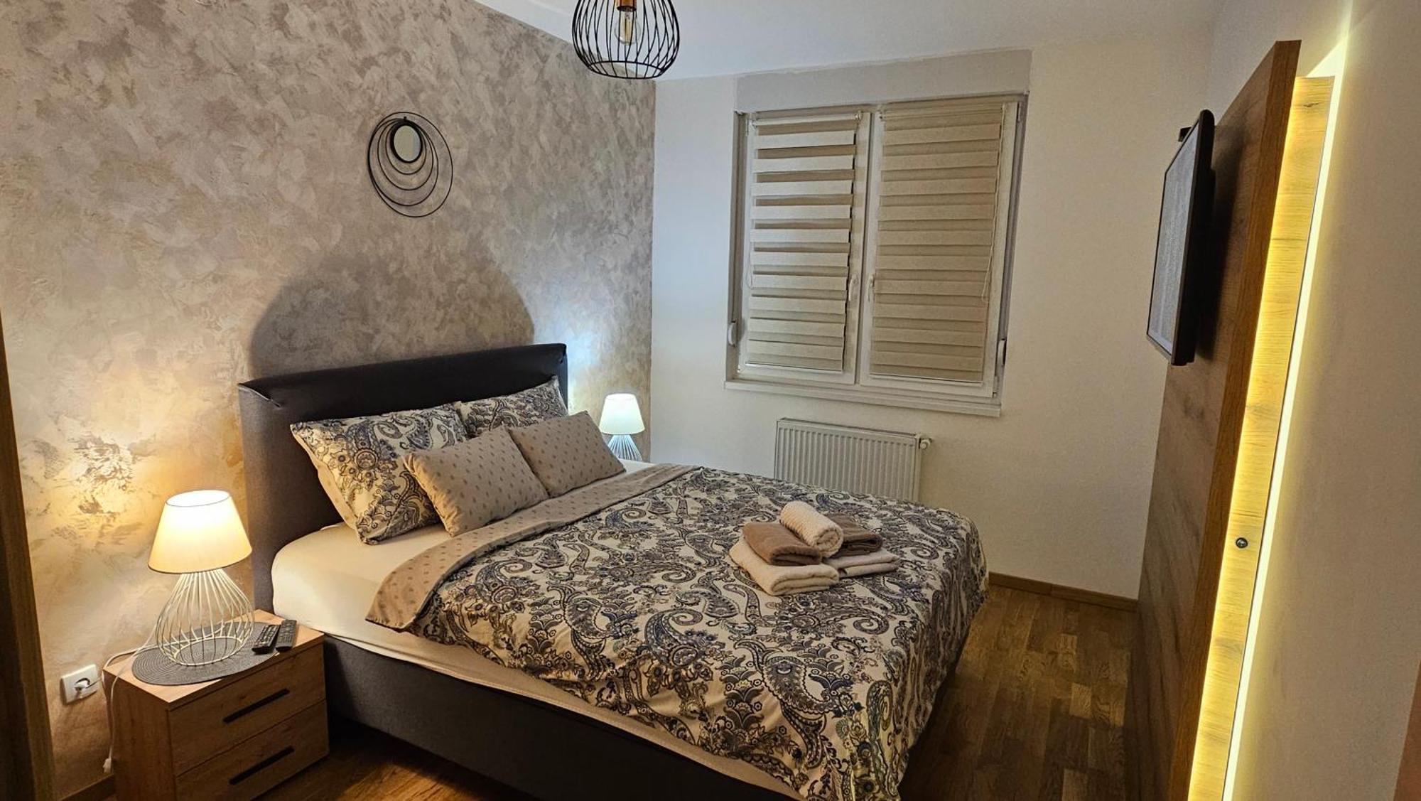 Apartment Ela ซูโบติกา ภายนอก รูปภาพ