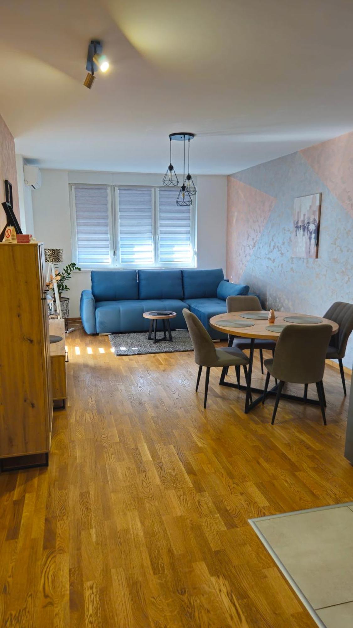 Apartment Ela ซูโบติกา ภายนอก รูปภาพ