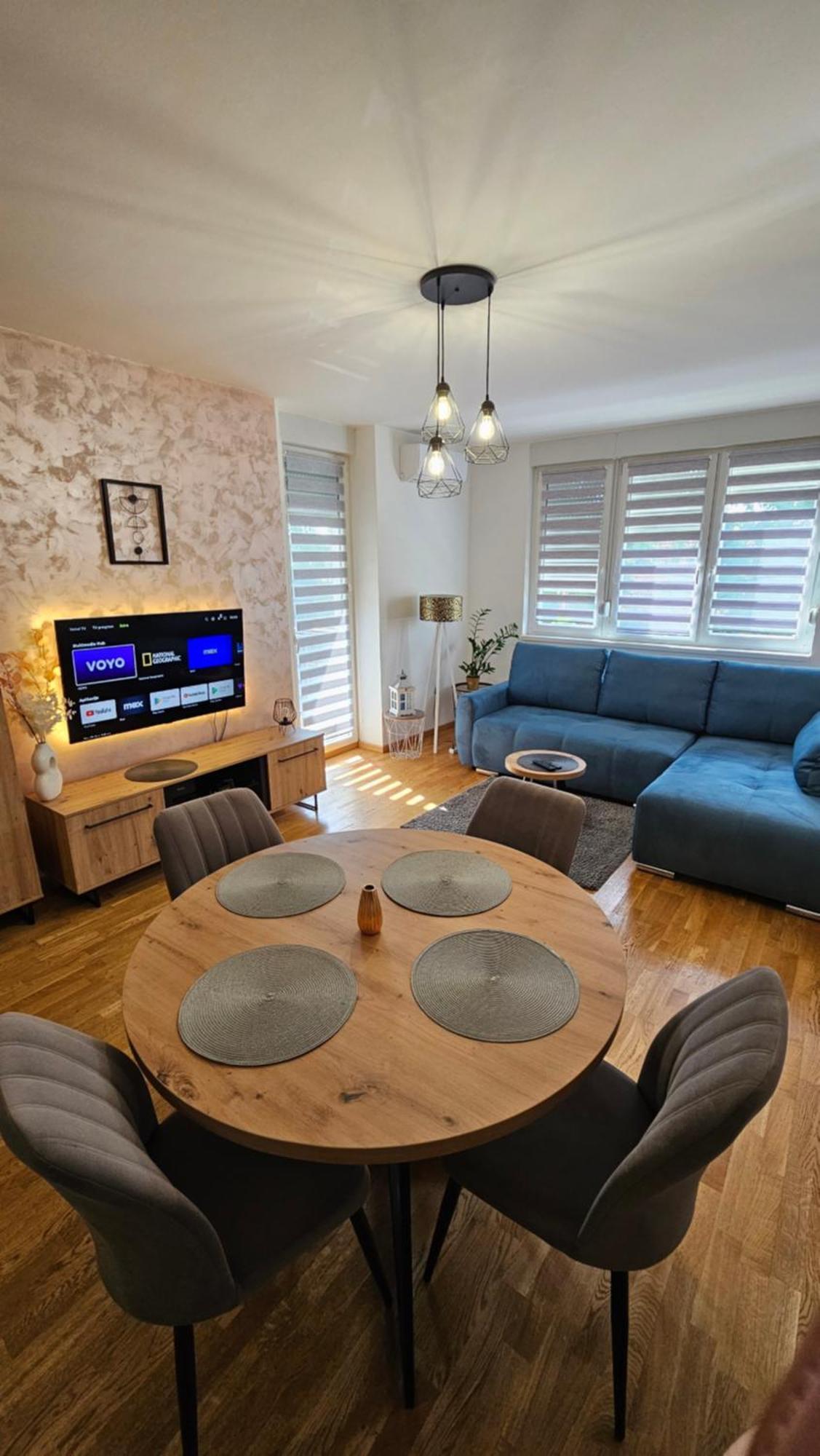 Apartment Ela ซูโบติกา ภายนอก รูปภาพ